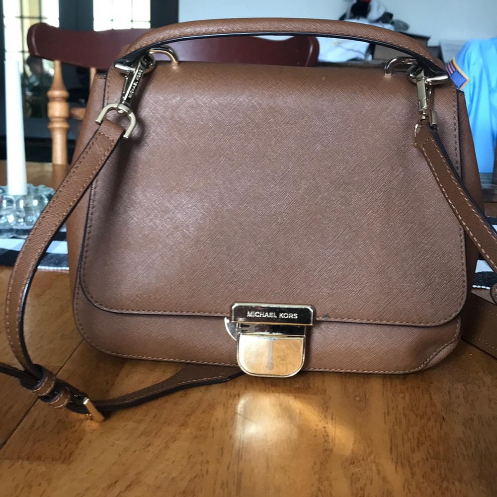 Michael Kors Crossbody purse